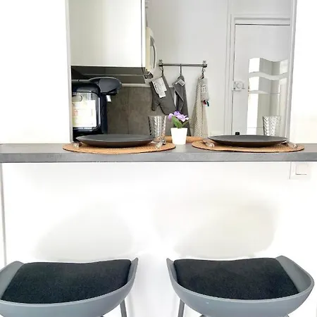 Studio Avec Terrasse - Proche Paris - Parking Disponible ! Evry-Gregy-sur-Yerre